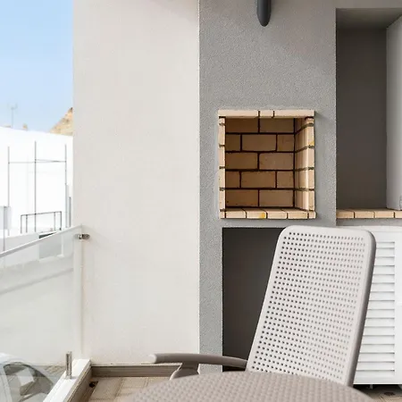 In Budens, Close To The Beach, By Ideal Homes Appartamento *
