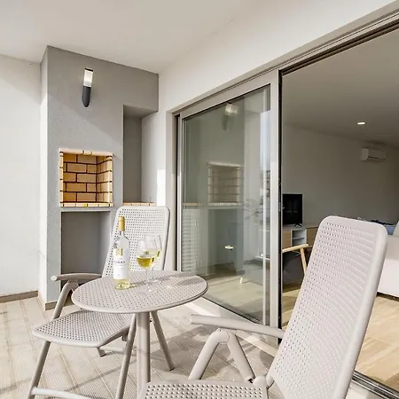 In Budens, Close To The Beach, By Ideal Homes